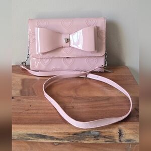 New Betsey Johnson Patent Pink Bow Crossbody Bag